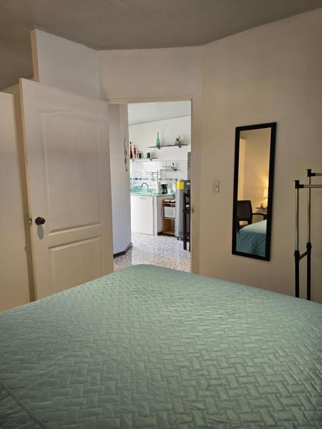 Apartamento Mini Casa En Col Escalon *